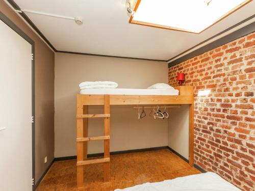 Una cama o camas en una habitación de Ouffet Villa with Sauna, Liège