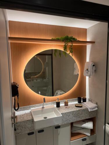 Ένα μπάνιο στο Flat Beachclass Meireles studios