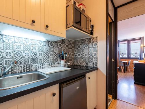 Studio moderne pour 4 personnes avec accès skis aux pieds