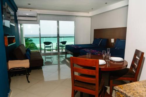 Un lugar para sentarse en Ocean Front View