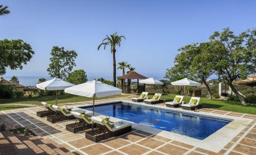 Villa Lola