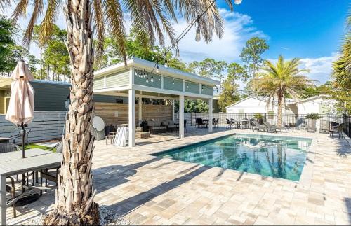 The Retreat at Santa Rosa Beach Bungalow C photo 5