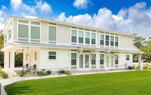The Retreat at Santa Rosa Beach Bungalow C photo 16