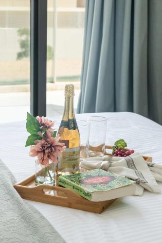 Bebidas en Frank Porter - Avencia, Damac Hills 2