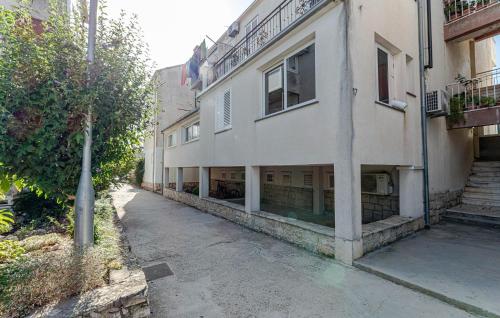 Awesome Apartment In Korcula With Wifi