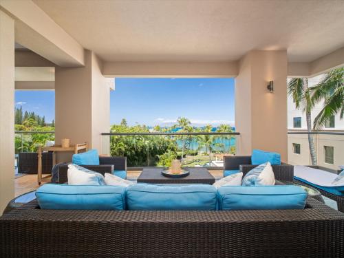 Posezení v ubytování Redecorated & Brand New! Expansive Ocean View 3 Brden, 35 Ba Montage Kapalua - Sleeps 8!