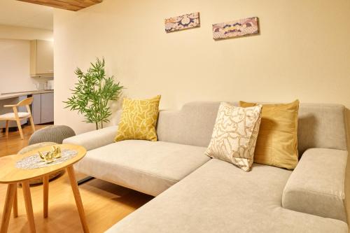 Ruang duduk di nel shizuoka