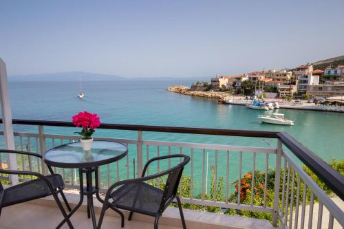 Gallery image of Aglaia Studios in Skala Marion