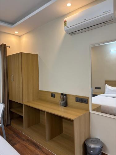 Postel nebo postele na pokoji v ubytování Hotel Abline the Oaks