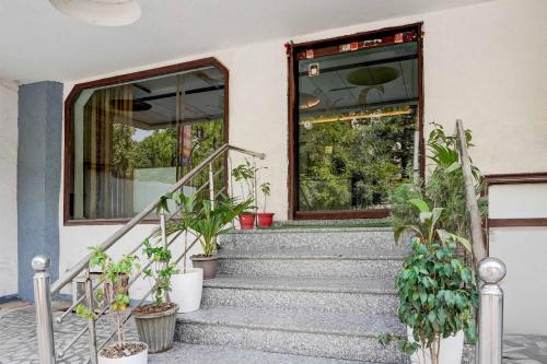 Fotografie z fotogalerie ubytování Hotel O Tourist Complex Area v destinaci Tājganj
