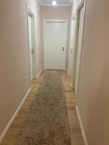 KamëzにあるGuests houseのギャラリーの写真