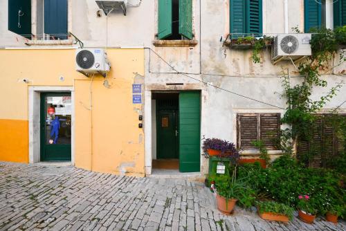 Heritage De Amicis