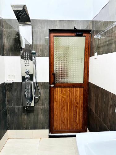 Ένα μπάνιο στο L S Lanka Boutique Hotel