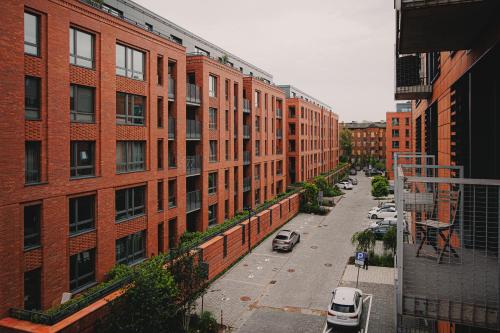 Łąkowa Residence - elegancki apartament z garażem, krok od Długiego Targu