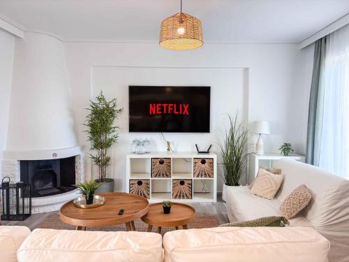 Boho Flat in Glyfada Center