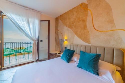 Taormina Sea View Apartment photo 2