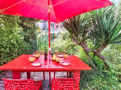 Holiday Home L'Oté rouge by Interhome