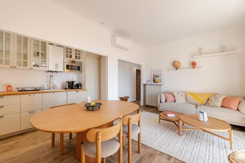 Splendide 80m2 - 2 Chambres - 5,10min Plages & Gare & Palais des Festivals - Air conditionné