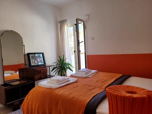Charming apartment with balcony in the historic center