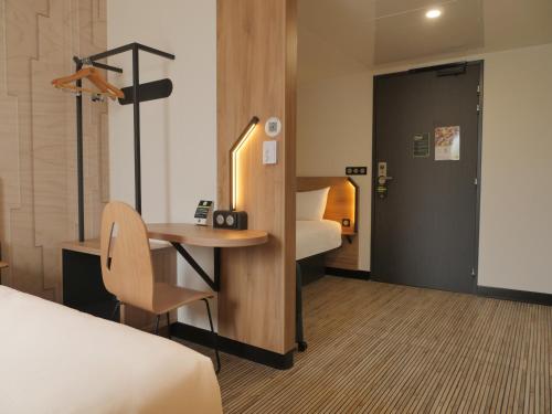 B&B HOTEL Carcassonne Rocadest La Cité