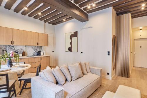 Charming Apartment in the Center of Paris