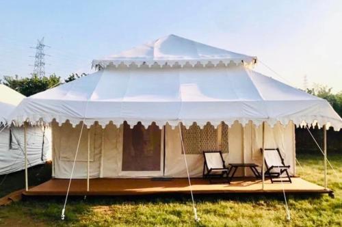 Φωτογραφία από το άλμπουμ του Leelavan Spiritual Sanctuary σε Jāmb