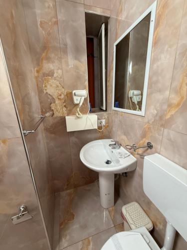 HV Mattonelle Naples center