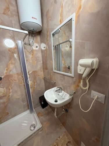 HV Mattonelle Naples center
