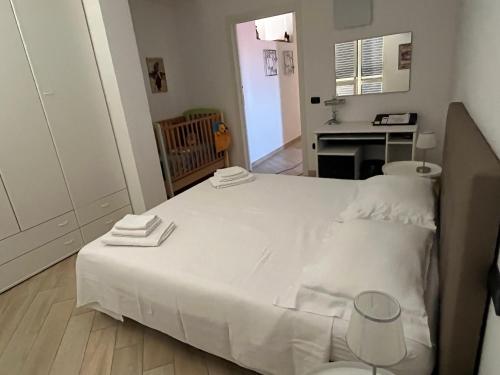 Afbeelding uit fotogalerij van Aves Flat in Altavilla Silentina