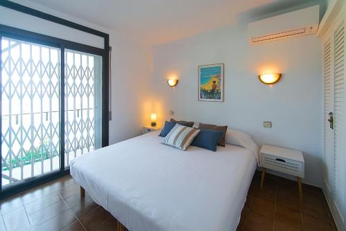 WELCS DUPLEX 279 EMP con vista al mar