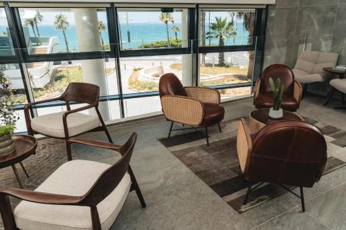 Zona de estar de מלון אלמרה Almera Hotel