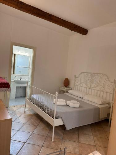 Ένα ή περισσότερα κρεβάτια σε δωμάτιο στο Residence Porta Saragozza