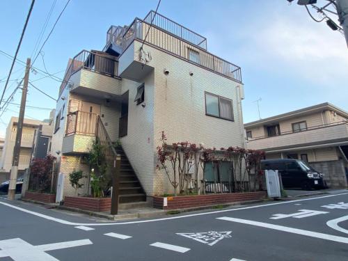 Pearl Heights 301 suit room, Easy access to Ikebukuro Shinjuku Station