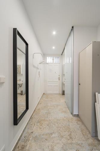 Central Vienna 12th District Apartment