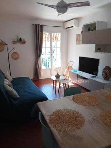 Appartement T2 à la Croix Valmer piscine et tennis
