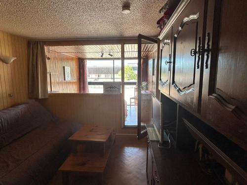 Appartement confortable 6 pers au centre de Super Besse - FR-1-814-84