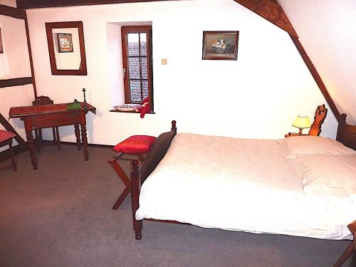 Gallery image of Chambres à la Cour de l'abbaye d'Autrey in Riquewihr
