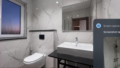 Imagen de la galería de Xhoil Hotel, en Lushnjë