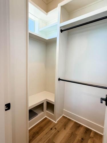 Gambar di galeri bagi NEW St George Island Home wPrivate Pool di Eastpoint