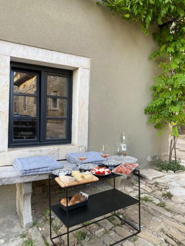 Casa Castagna - Trüffel, Wein und Wanderfreude