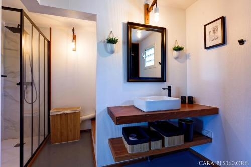 Un baño de La Villa d'à Côté