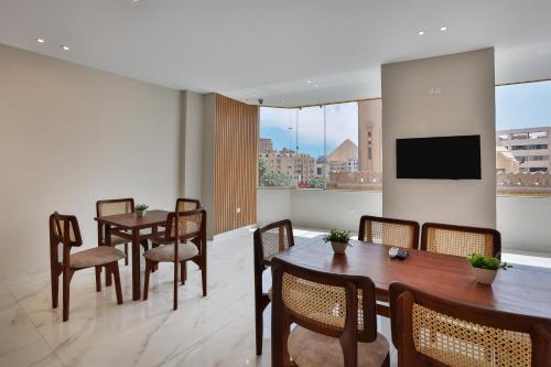 TV i/ili zabavni centar u objektu Khattab Pyramids Hotel