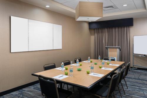 Holiday Inn Express Miami Airport-Blue Lagoon Area by IHG photo 69