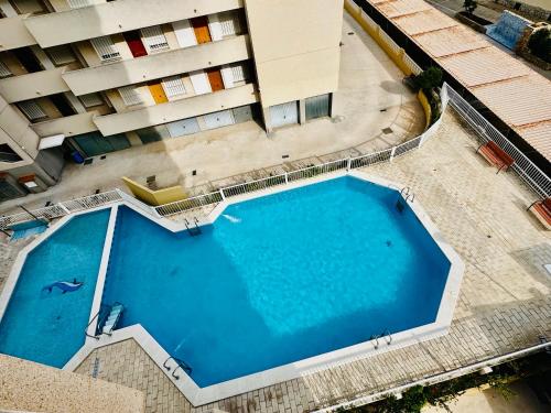 APARTAMENTO 2 Hab CON PISCINA Y GARAJE