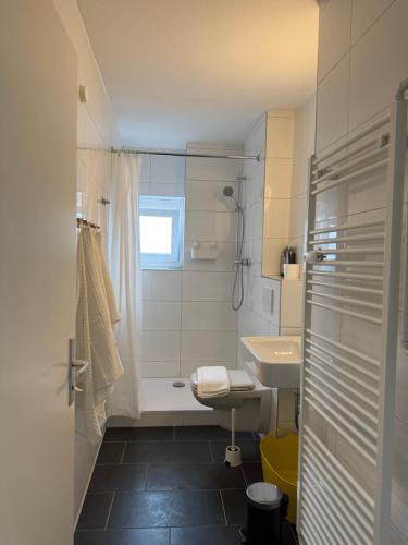 Koupelna v ubytování Emmas Hostels Duisburg