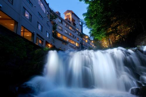 Un paisaje natural cerca del ryokan
