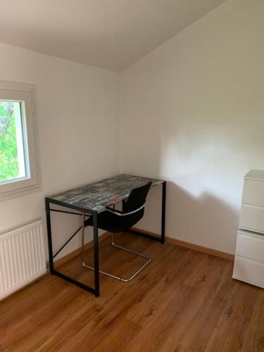 Gallery image of Small room walk to the airport in Geneva