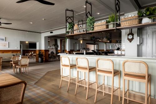 Robe Hotelにあるレストランまたは飲食店