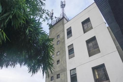 Gallery image of Hotel O Peacock Lodging in Kharakvasla