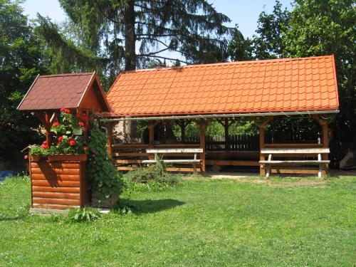 Gambar di galeri bagi Casa Moldovan di Izvoru Mureşului